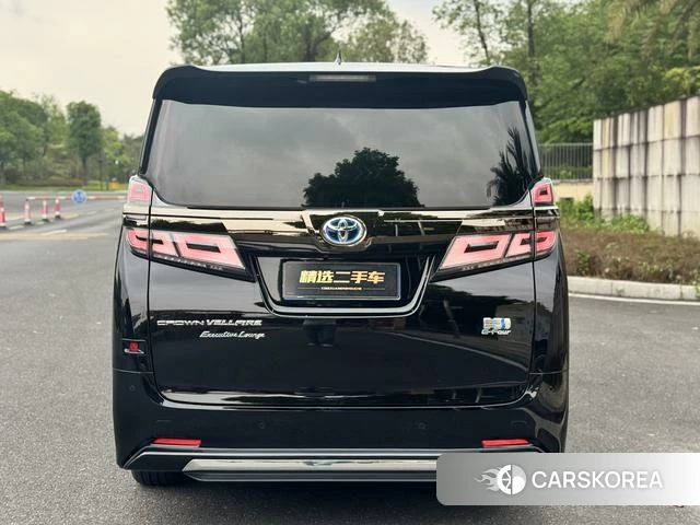 Toyota Vellfire 2023 Черный из Китая, фото 3