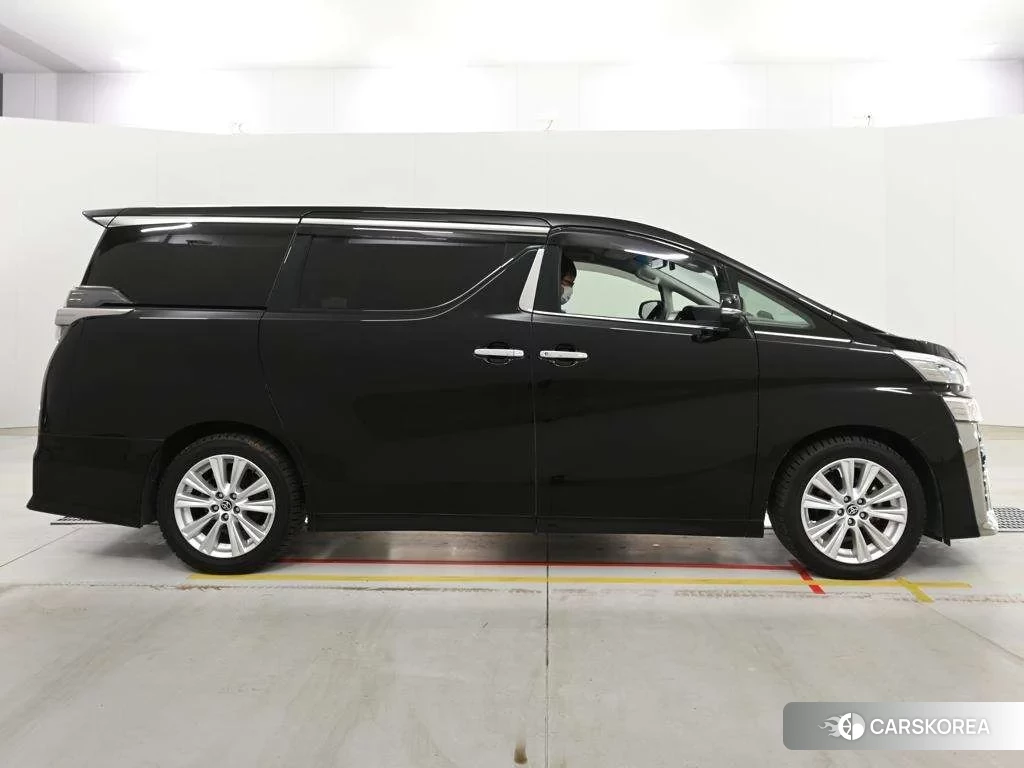 Toyota Vellfire 2021 из Японии, фото 3