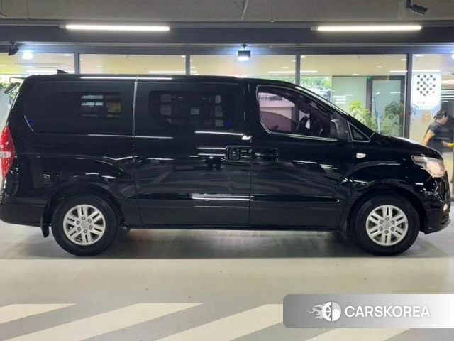 Hyundai The New Grand Starex id 5000786 из Кореи 12
