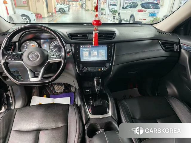 Nissan X-Trail 2021 Черный из Китая, фото 3