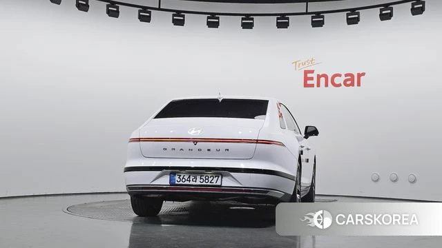Hyundai Grandeur Hybrid (GN7) id 4834735 из Кореи 23