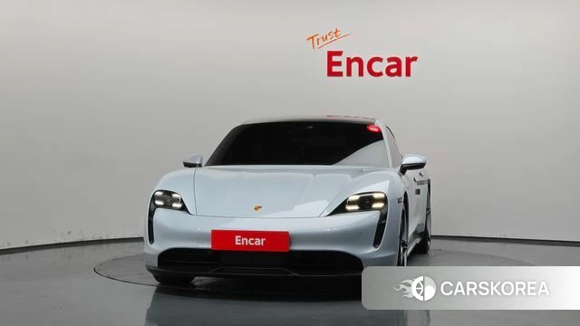 Porsche Taycan id 4982204 из Кореи 23