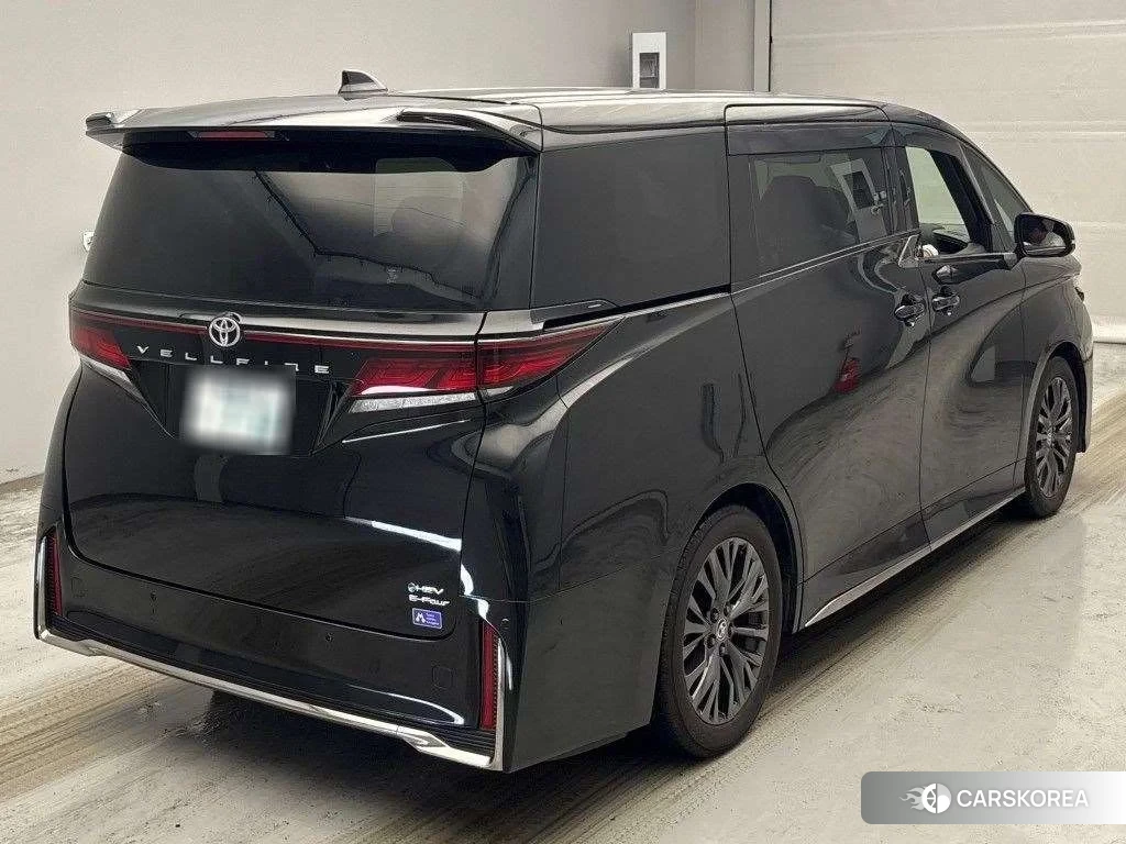 Toyota Vellfire 2024 из Японии, фото 2