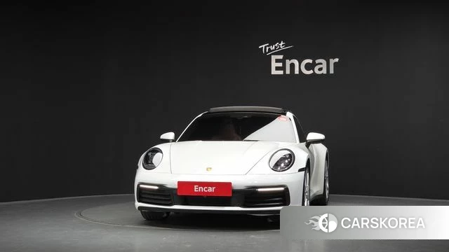 Porsche 911(992) id 5018273 из Кореи 23