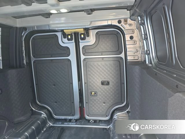 Kia PV5 id 5031009 из Кореи 9
