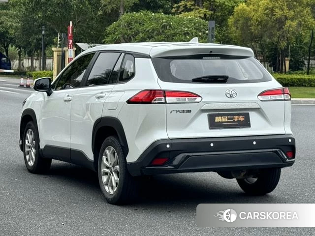 Toyota Frontlander 2025 Белый из Китая, фото 3