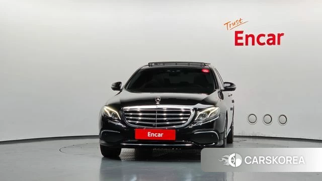 Mercedes-Benz E-Class W213 id 4998316 из Кореи 23