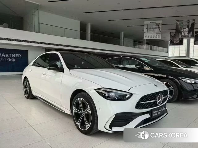 Mercedes-Benz C-class 2022 Белый из Китая, фото 3