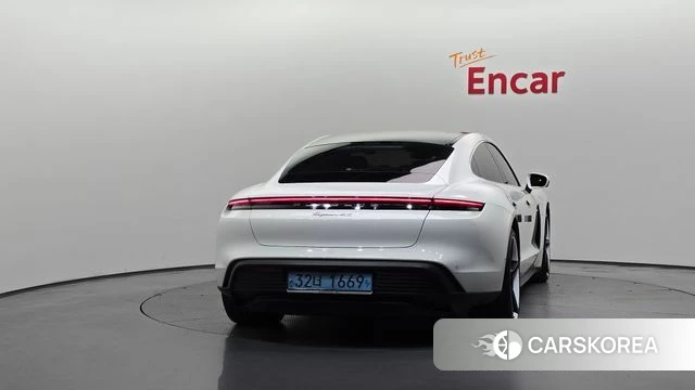 Porsche Taycan id 4943287 из Кореи 23
