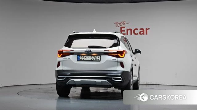 Kia Seltos id 5034910 из Кореи 23