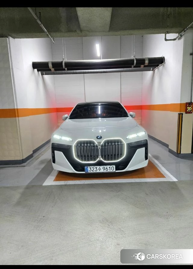 BMW 7 Series (G70) 2025 Белый из Кореи, фото 3