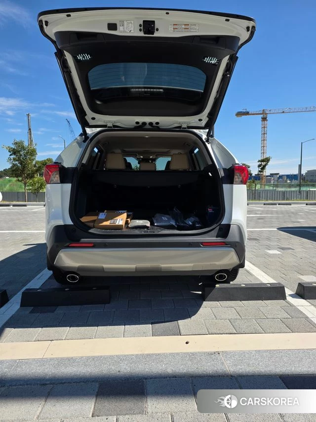 Toyota RAV4 5th Generation 2025 Белый из Кореи, фото 4