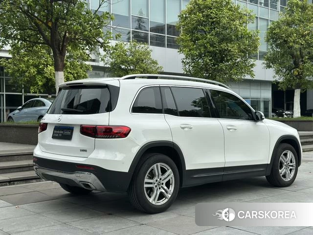 Mercedes-Benz GLB 2023 Белый из Китая, фото 3