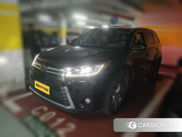 Toyota Highlander 2021 Черный из Китая, фото 3