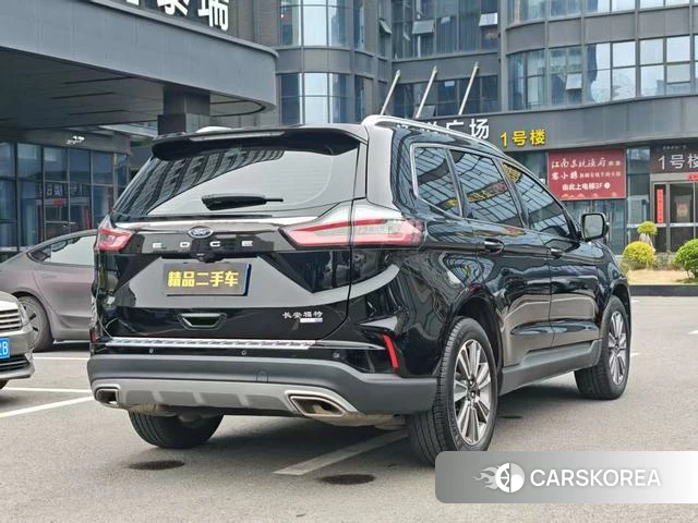 Ford Edge 2023 Черный из Китая, фото 6