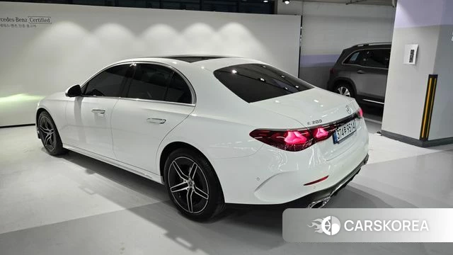 Mercedes-Benz E-Class W214 id 4964144 из Кореи 13