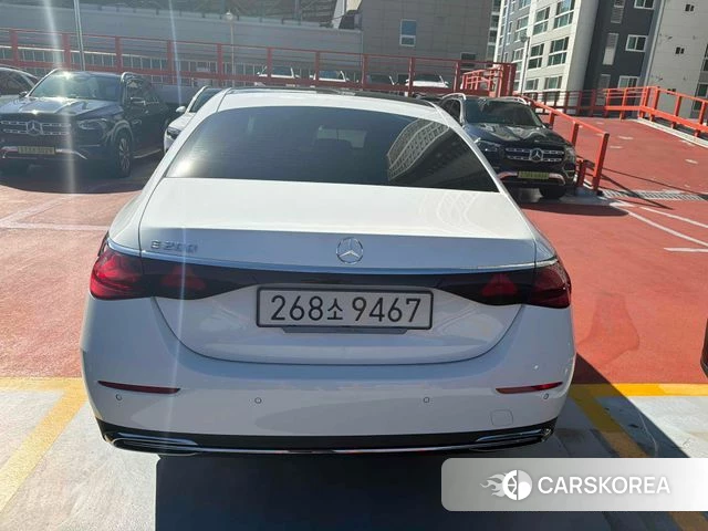 Mercedes-Benz E-Class W214 2026 Белый из Кореи, фото 3