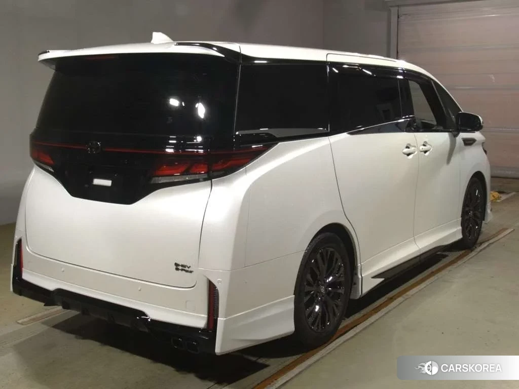 Toyota Vellfire 2024 из Японии, фото 3