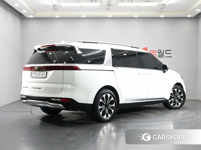 Kia Carnival 4th generation id 4943398 из Кореи 13