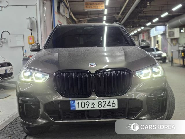 BMW X5 (G05) id 5046547 из Кореи 3