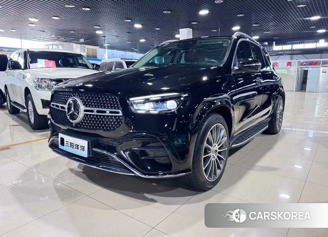 Mercedes-Benz GLE 2024 Черный из Китая, фото 3