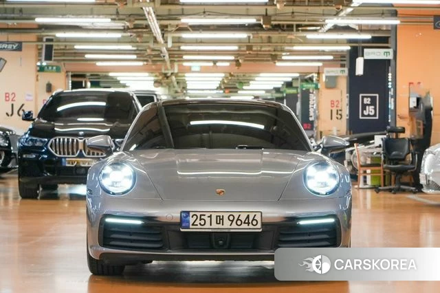 Porsche 911(992) id 5047594 из Кореи 13