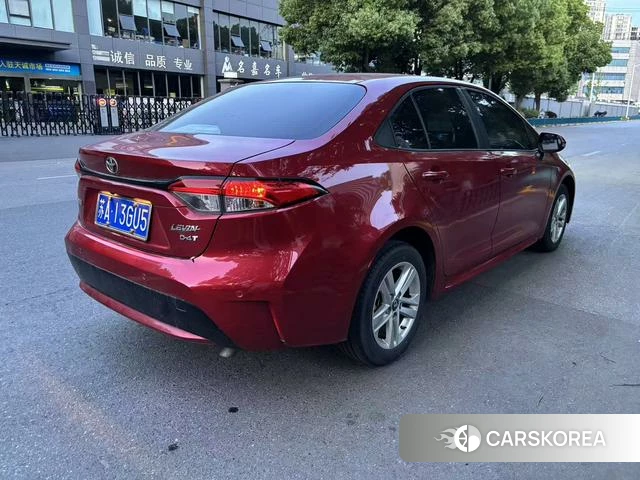 Toyota Levin 2021 Красный из Китая, фото 5