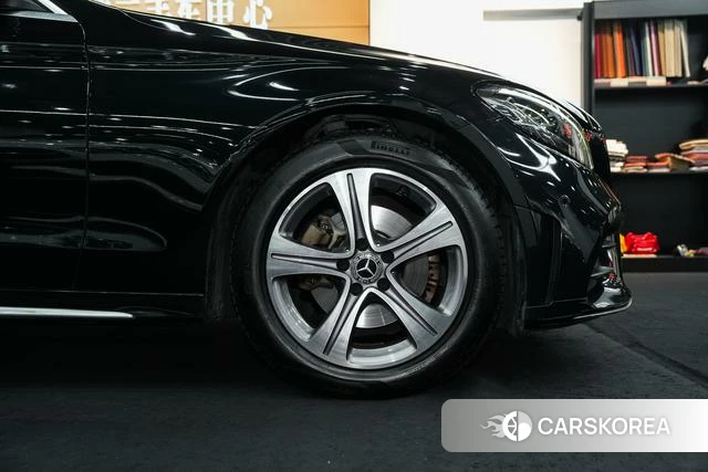Mercedes-Benz C-class 2021 Зеленый из Китая, фото 6