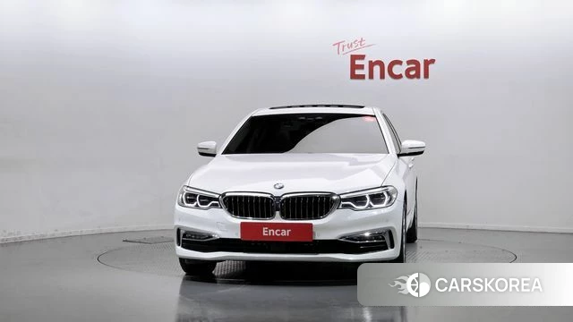 BMW 5 Series (G30) id 4960433 из Кореи 13