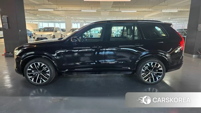 Volvo XC90 second Generation 2026 Черный из Кореи, фото 3