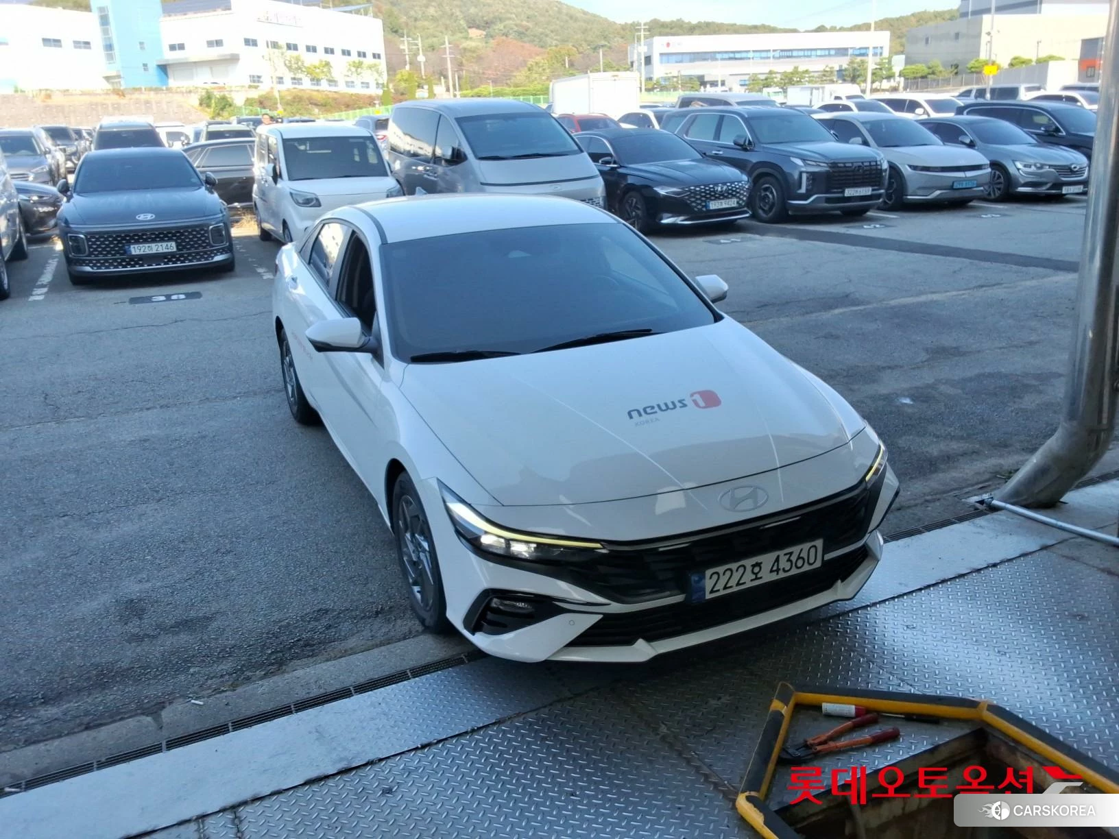Hyundai Avante 2024 Atlas White из Кореи, фото 6