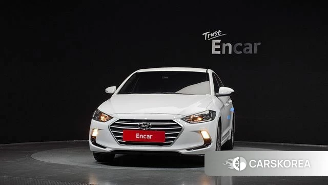 Hyundai Avante AD 2018 Белый из Кореи, фото 3