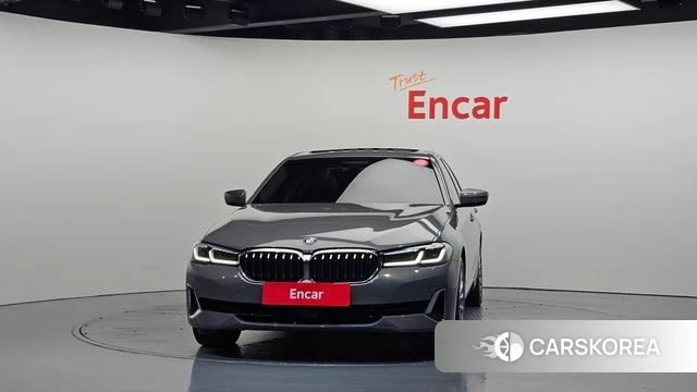 BMW 5 Series (G30) id 5053897 из Кореи 13