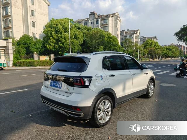Volkswagen T-Cross 2021 Белый из Китая, фото 3