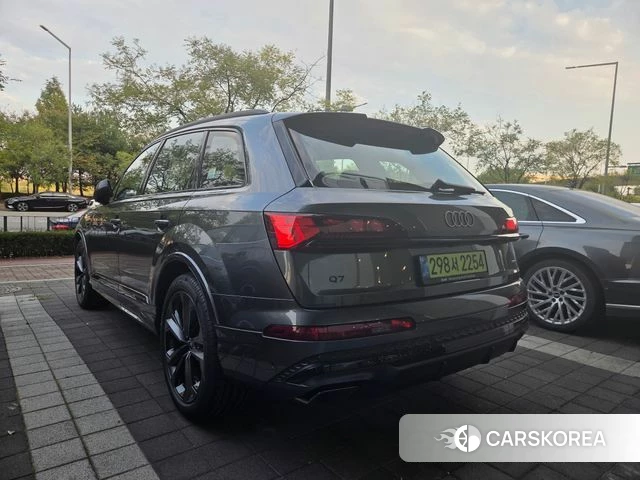 Audi Q7 (4M) 2026 Серый из Кореи, фото 3