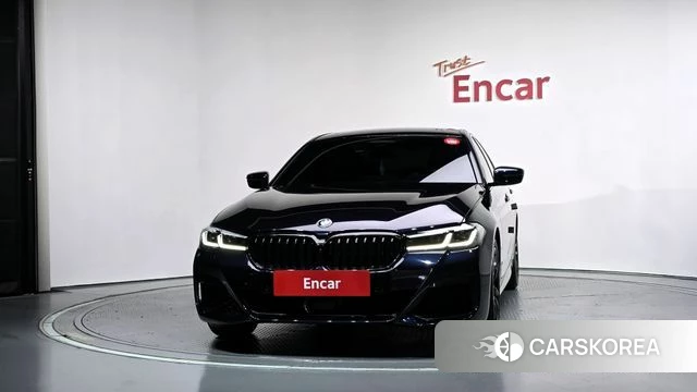 BMW 5 Series (G30) id 5034855 из Кореи 23