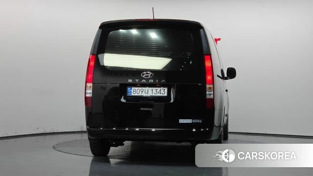 Hyundai Staria id 5052638 из Кореи 23