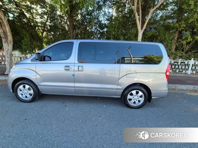 Hyundai The New Grand Starex id 4952478 из Кореи 7