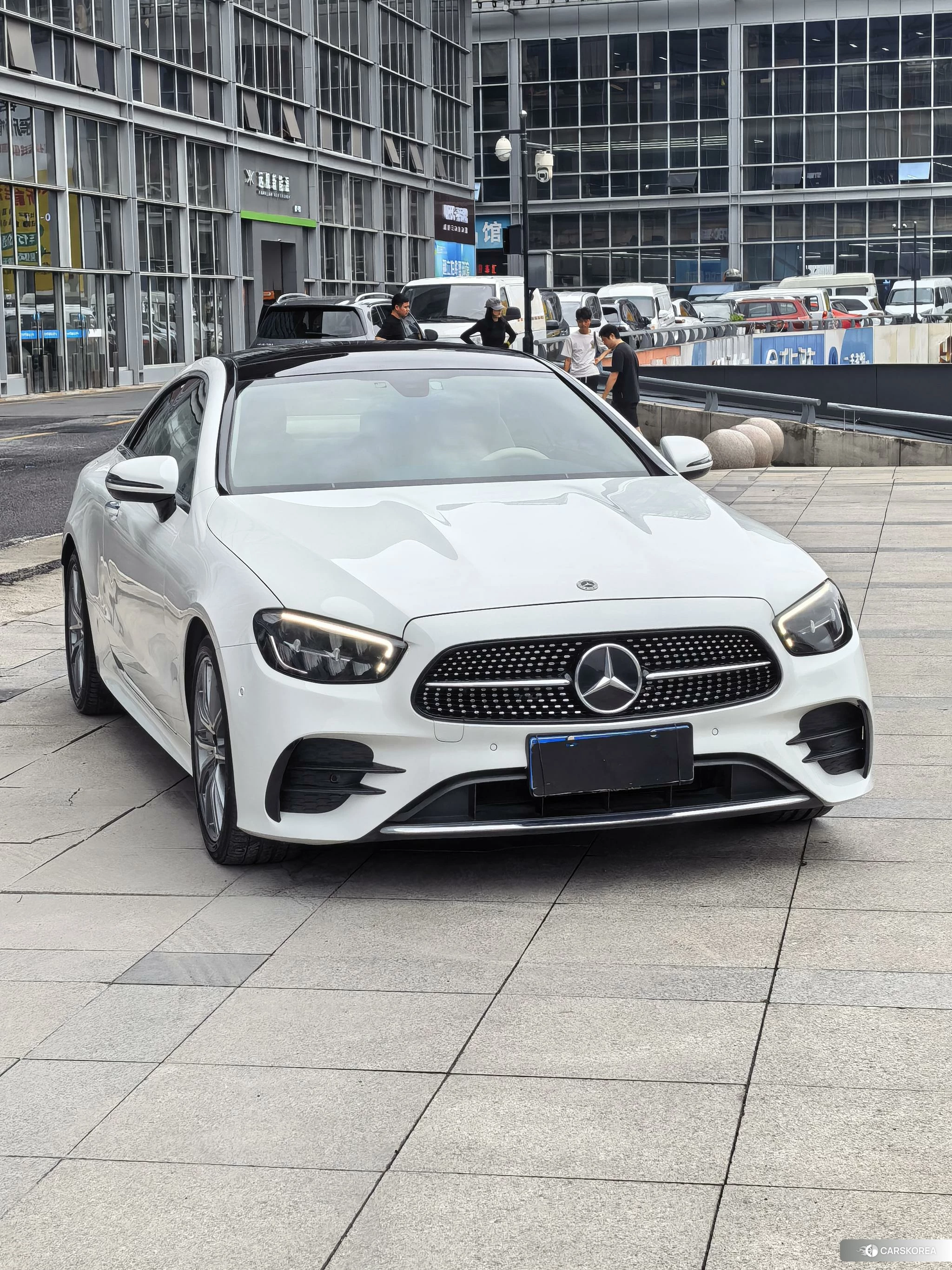 Mercedes-Benz E-Class 2022 Белый из Китая, фото 3