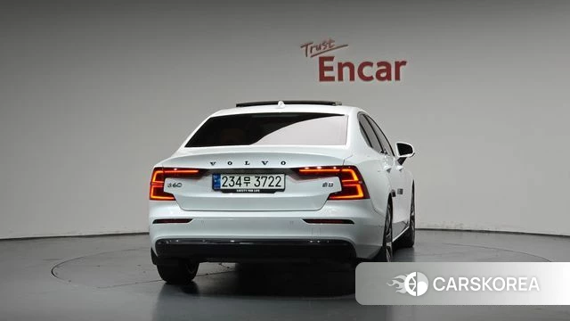 Volvo S60 3rd generation id 4986105 из Кореи 23