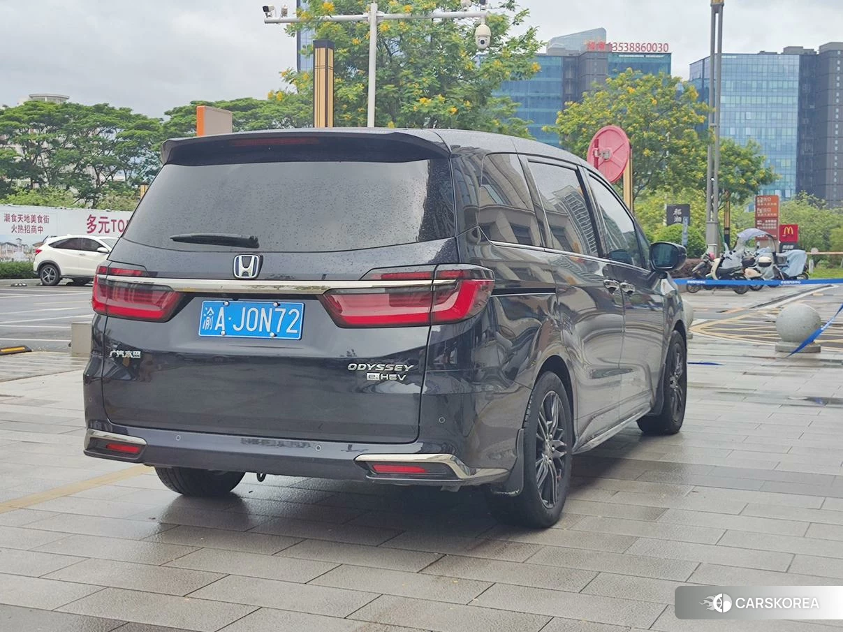 Honda Odyssey 2021 Синий из Китая, фото 3