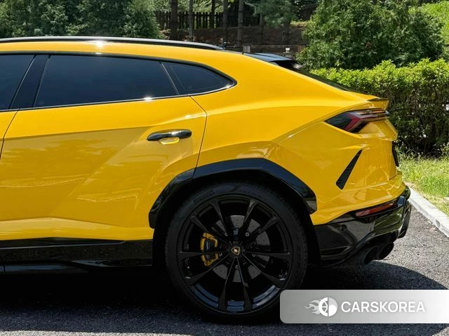 Lamborghini Urus id 5013661 из Кореи 11