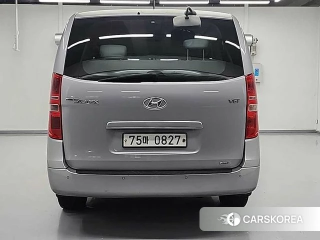 Hyundai The New Grand Starex id 4713181 из Кореи 12