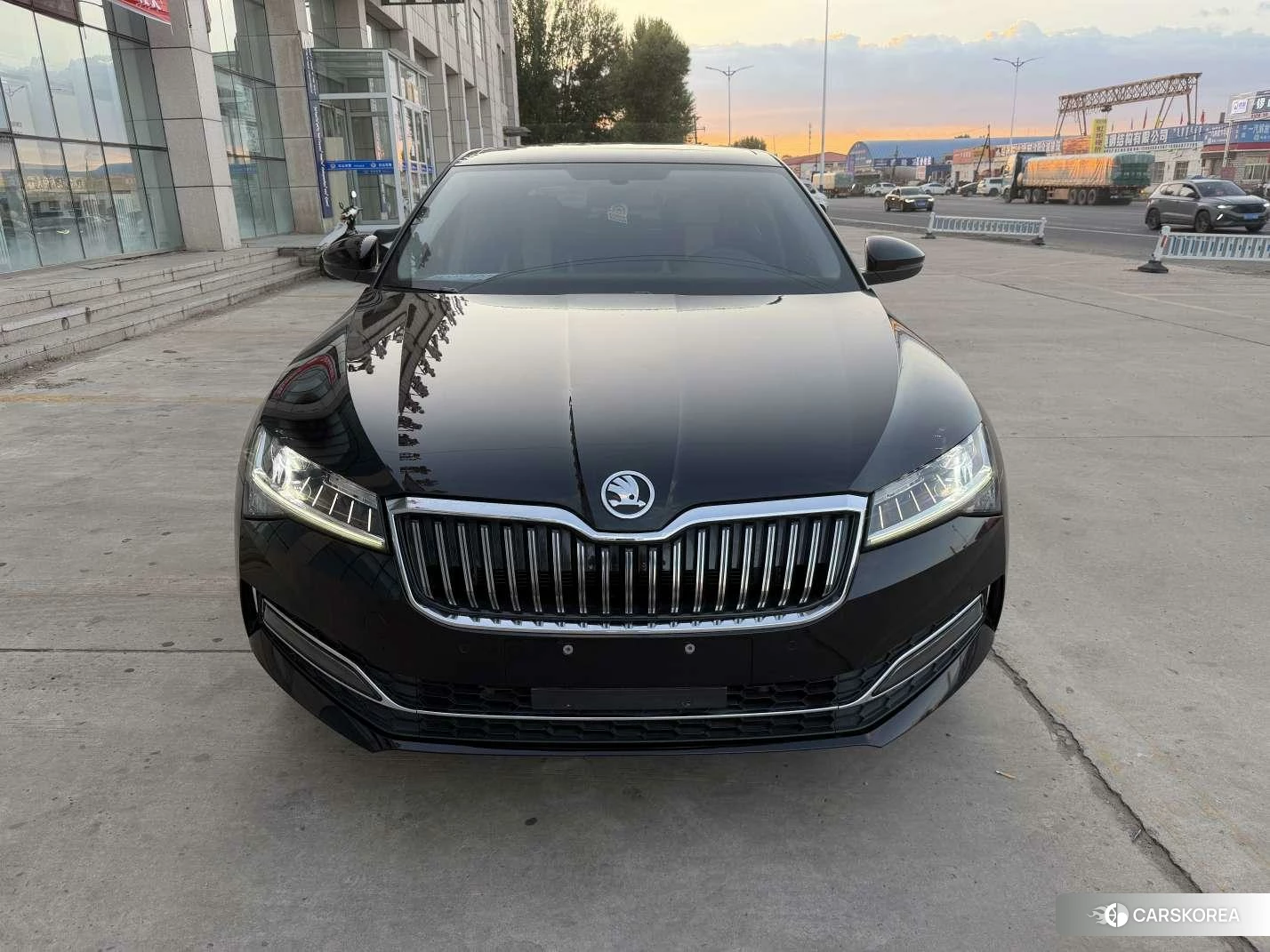 Skoda Superb 2023 Черный из Китая, фото 4