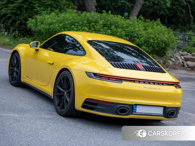 Porsche 911(992) id 4992398 из Кореи 12