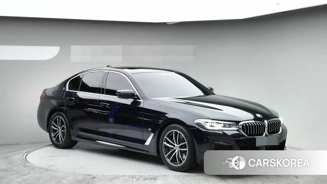BMW 5 Series (G30) id 5031121 из Кореи 13
