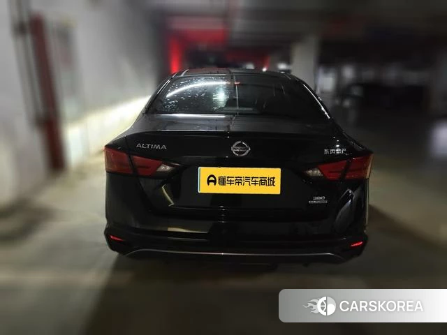 Nissan Altima 2021 Черный из Китая, фото 3
