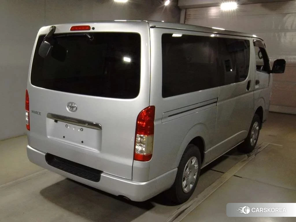 Toyota HiAce Van 2021 из Японии, фото 3