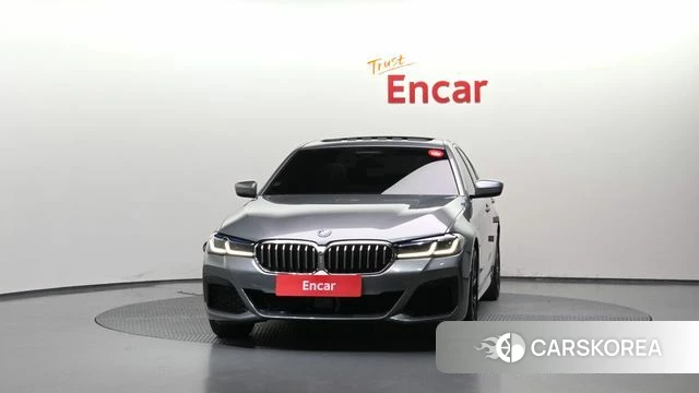 BMW 5 Series (G30) id 4942231 из Кореи 23