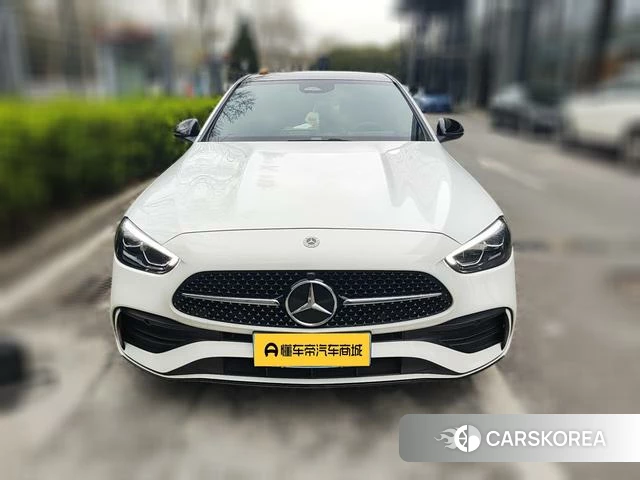 Mercedes-Benz C-class 2023 Белый из Китая, фото 3